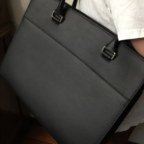 Authentic Brand Kate Spade Maeve Grove Street tote - Picture 8 of 8